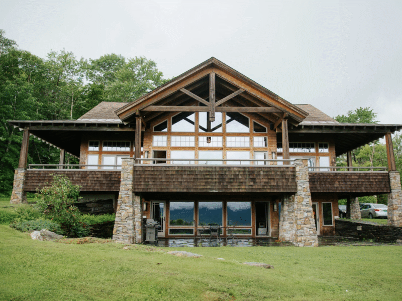 Mountain Top Resort – Chittenden, VT